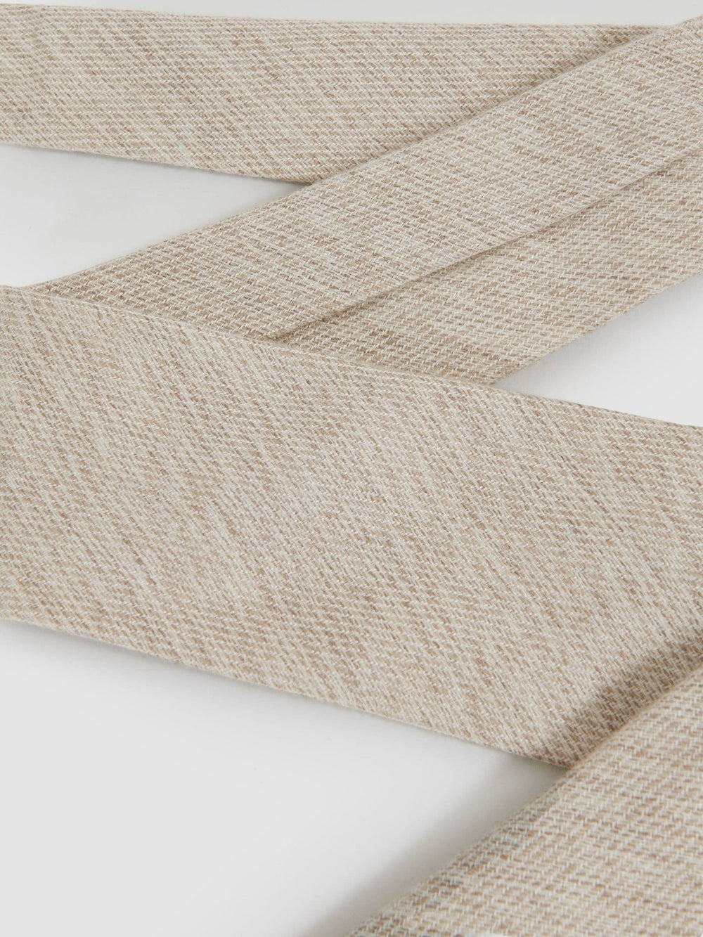 Wool-Silk Textured Tie in Oatmeal