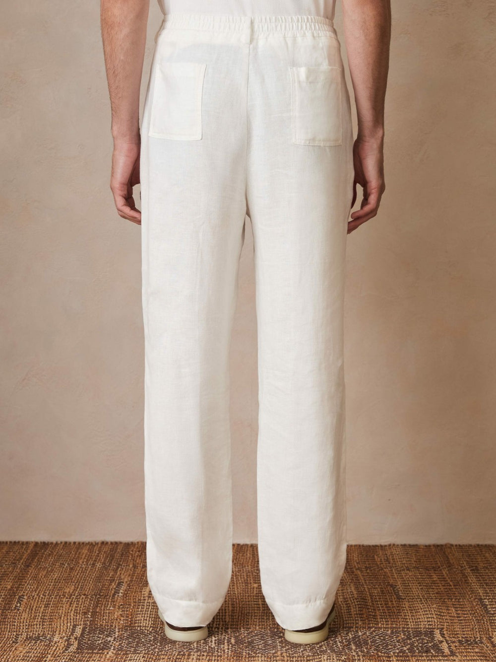 | Ché Linen Wide-Leg Trousers in White