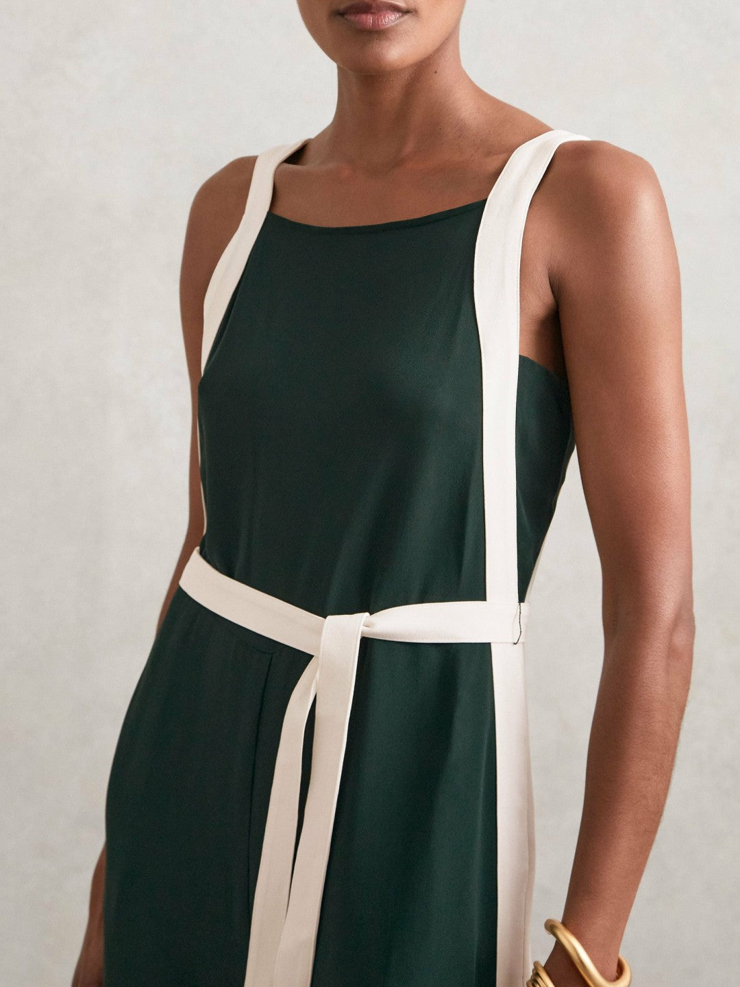 Petite Colourblock Wide Leg Belted Jumpsuit in Dark Green/Cream