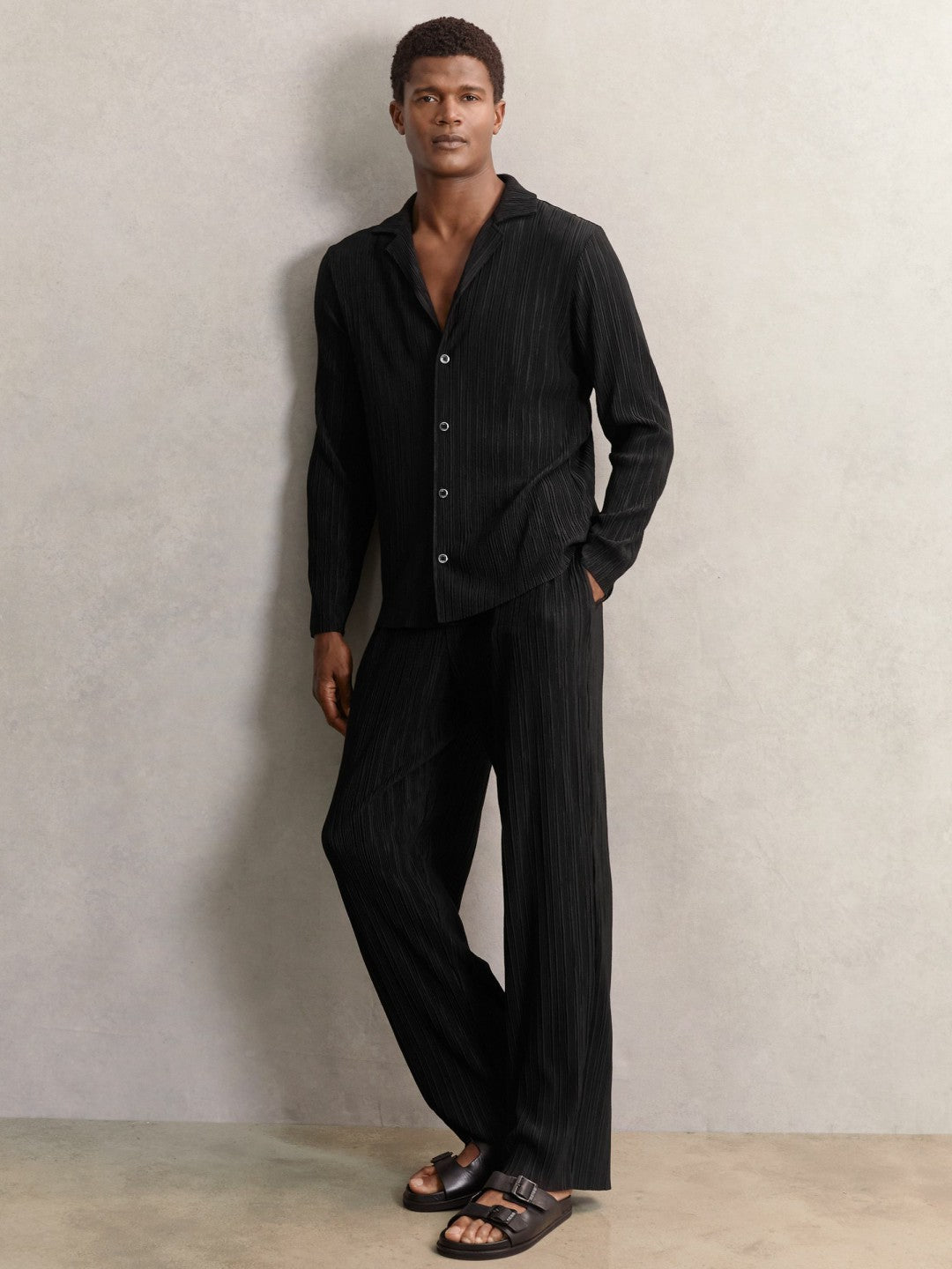 Plissé Cuban-Collar Long-Sleeve Shirt in Black