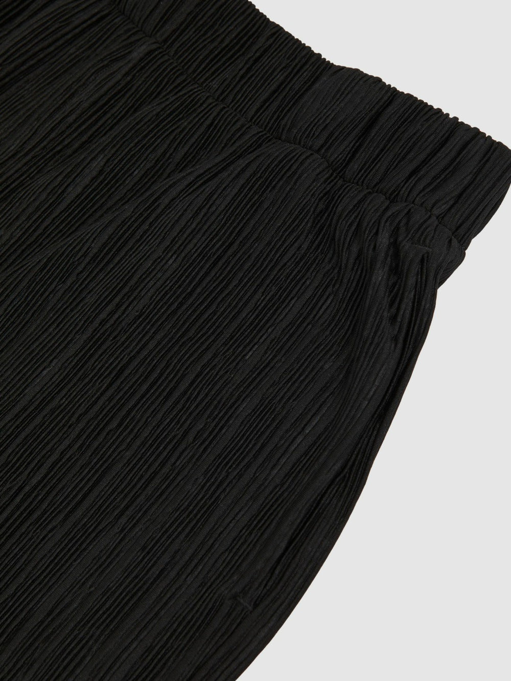 Plissé Wide Leg Trousers in Black