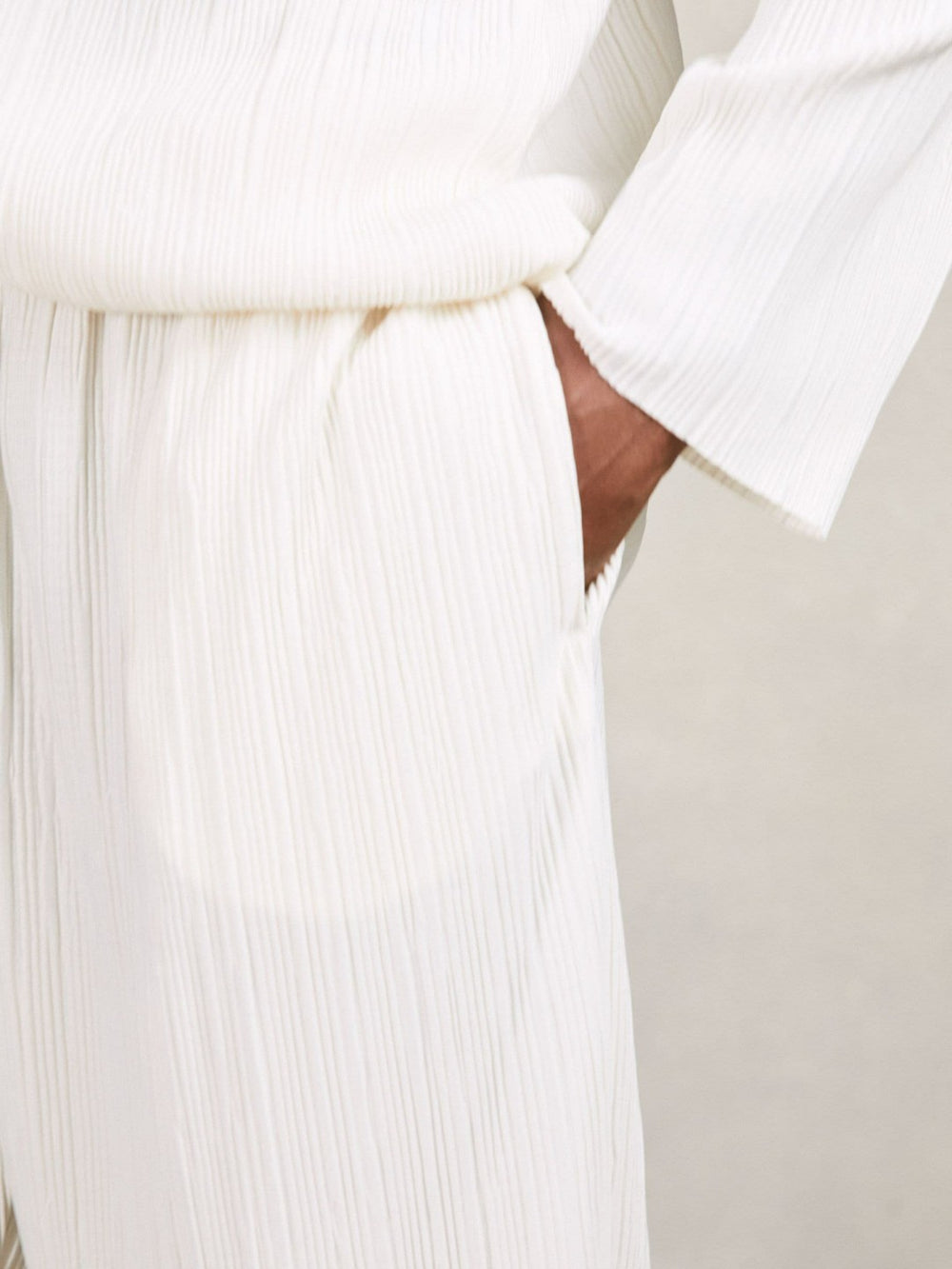 Plissé Wide Leg Trousers in Off White