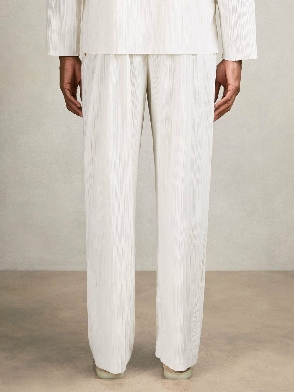 Plissé Wide Leg Trousers in Off White