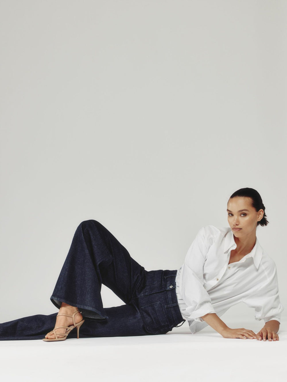 Petite Patch Pocket Wide Leg Jeans in Dark Blue