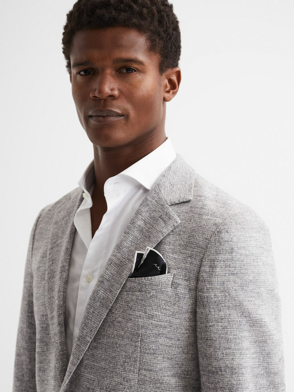 Plain Silk Pocket Square in Black