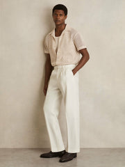 Wool-Blend Belted Pleated Trousers Regular-Fit in White