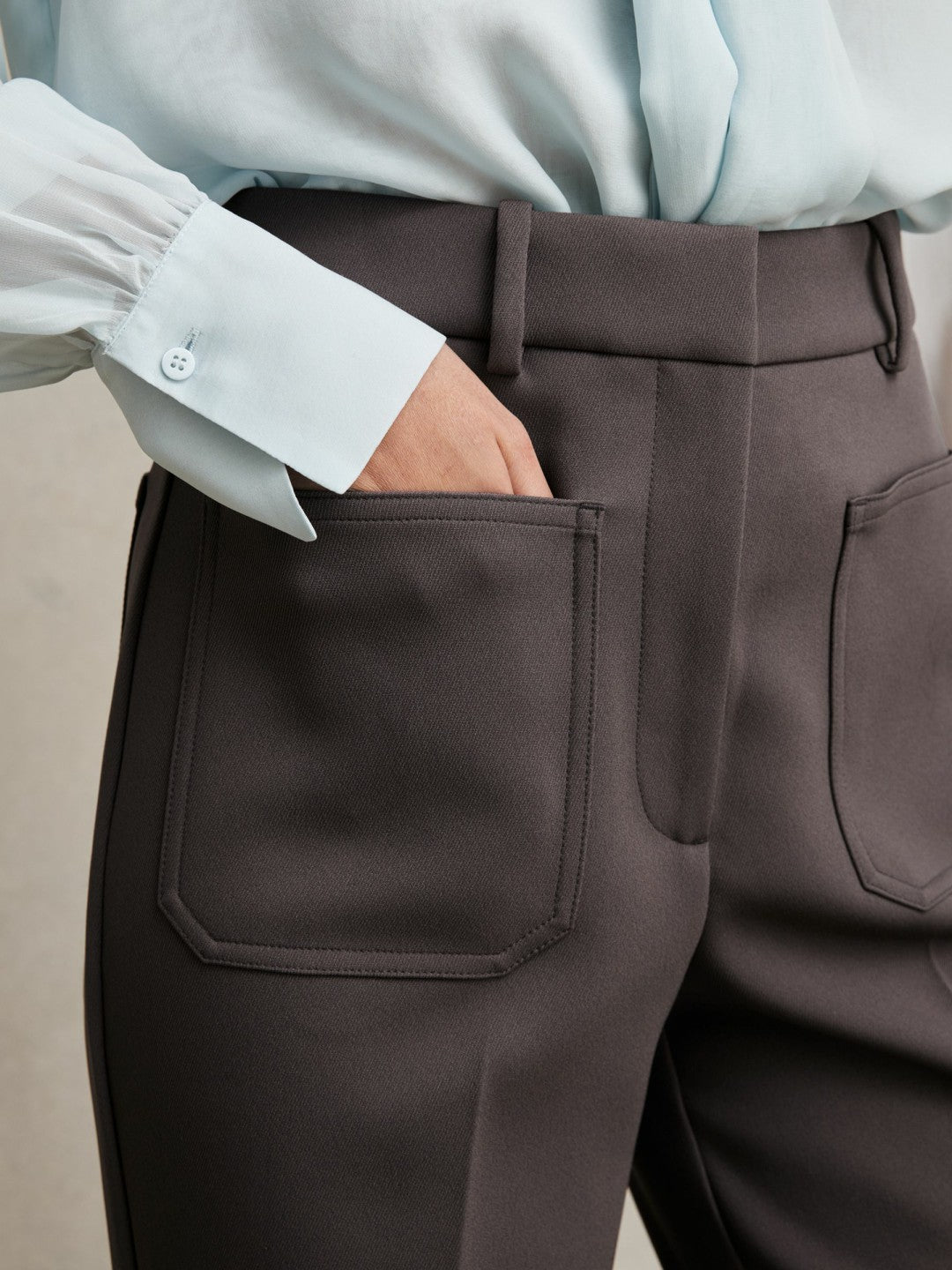 Twill Patch-Pocket Flared Trousers in Mauve Neutral