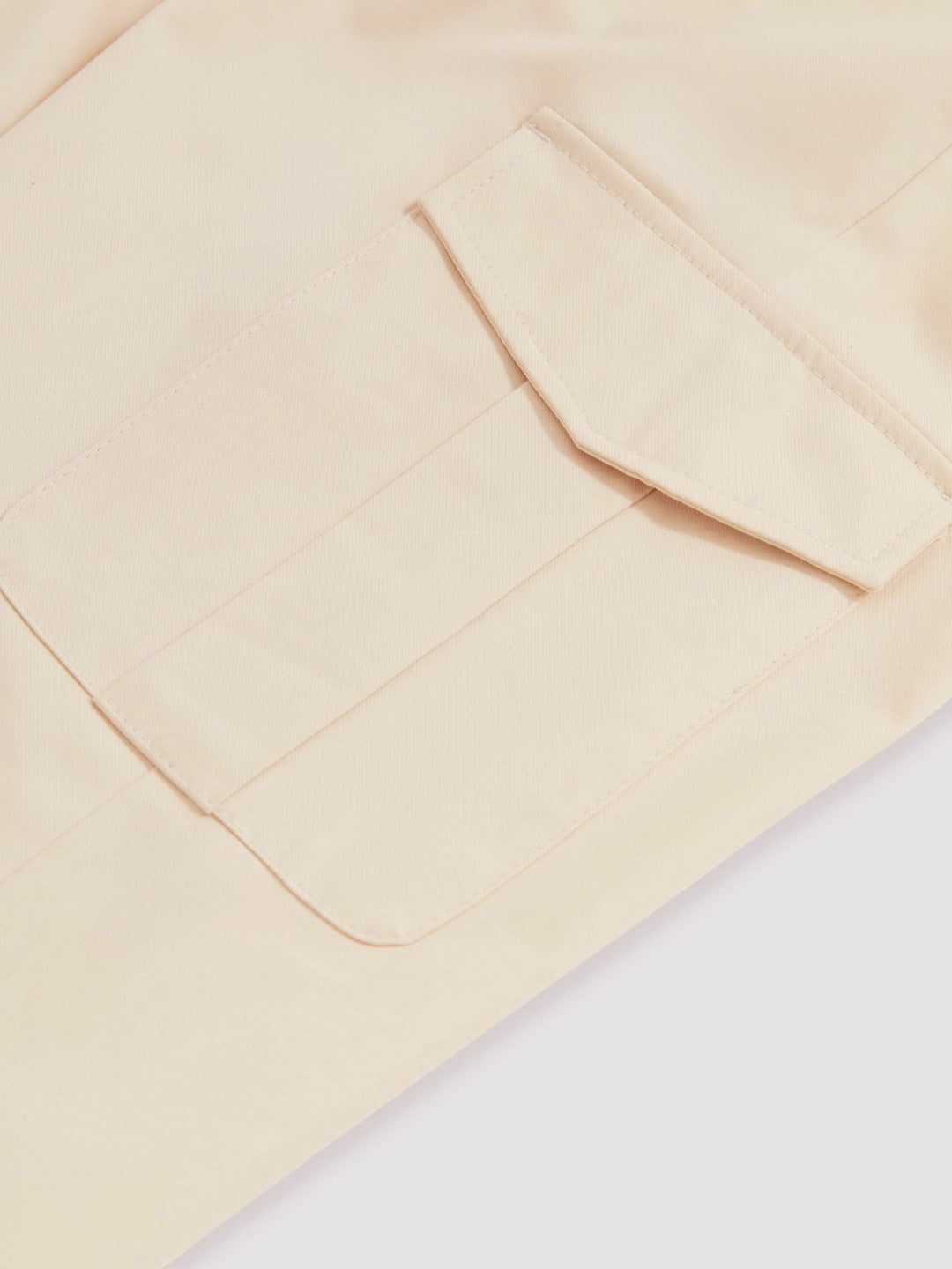 Cotton-Lyocell Cargo Trousers in Light Stone