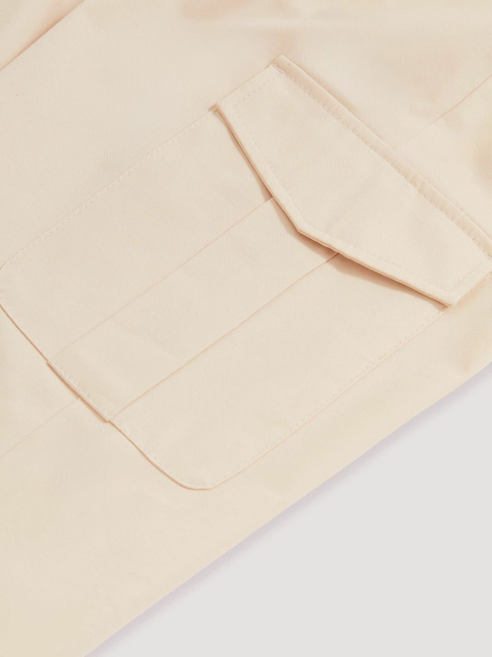 Cotton-Lyocell Cargo Trousers in Light Stone