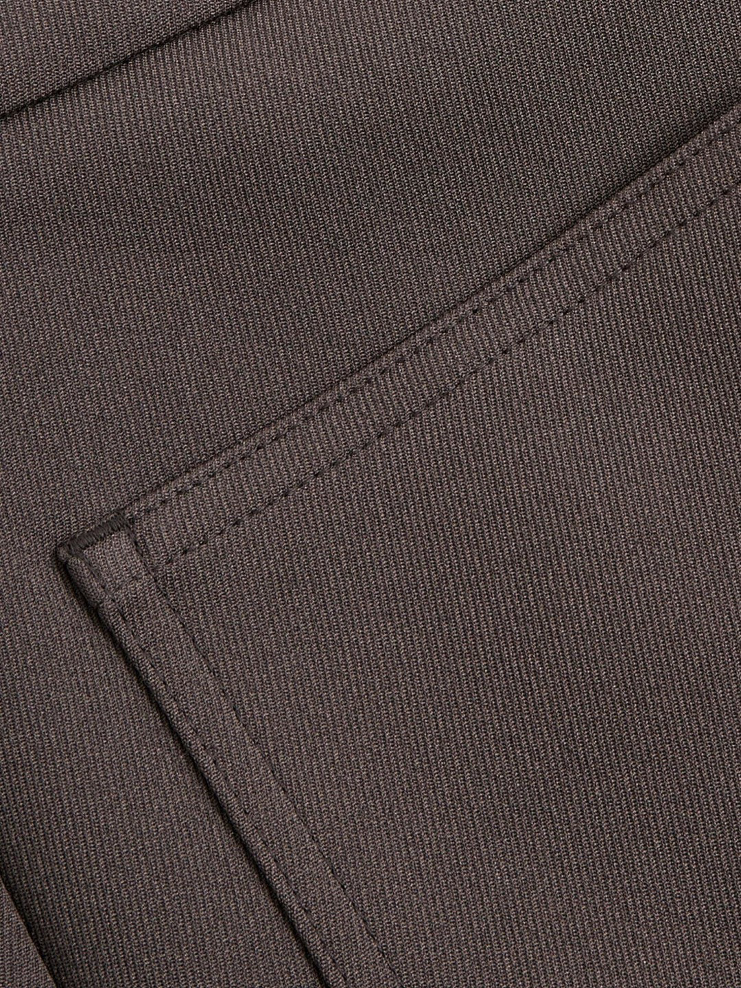 Petite Twill Patch-Pocket Flared Trousers in Mauve Neutral