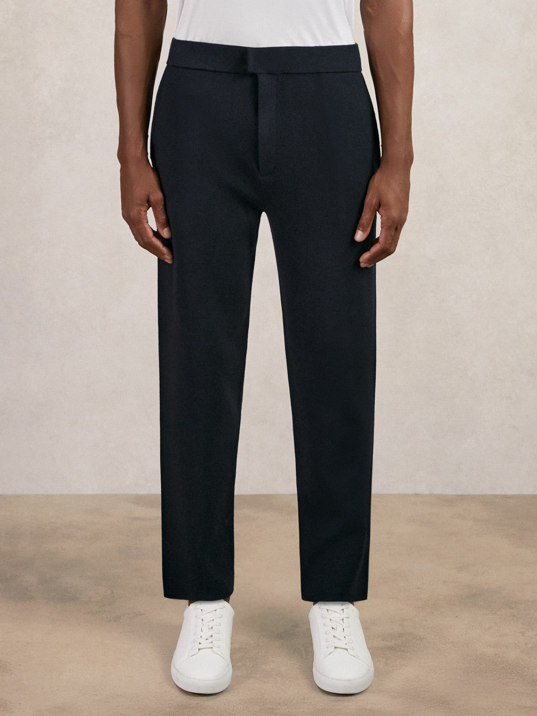 Tapered Knitted Trousers in Navy
