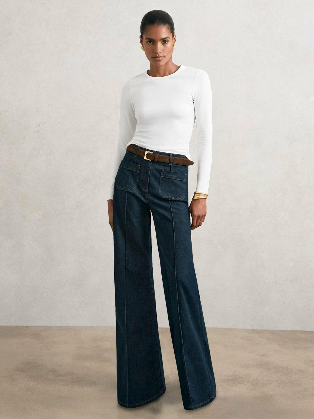 Cotton Crew-Neck Long-Sleeve T-Shirt With Stretch in White