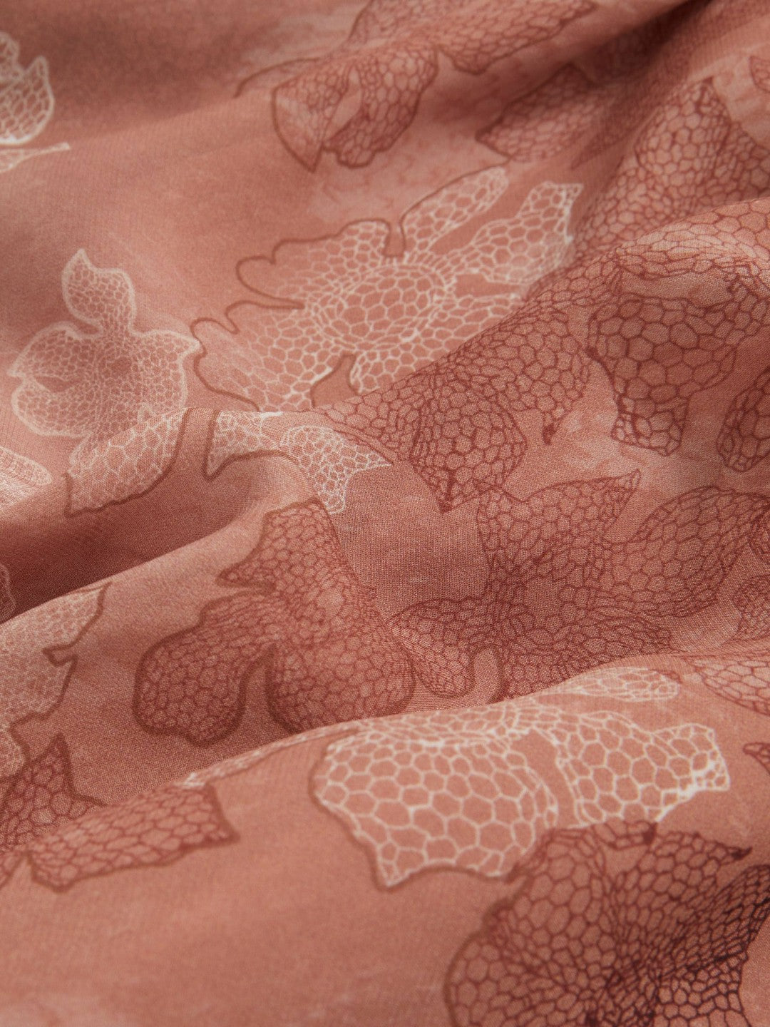 Petite Chiffon Floral Cape Maxi Dress in Pale Pink