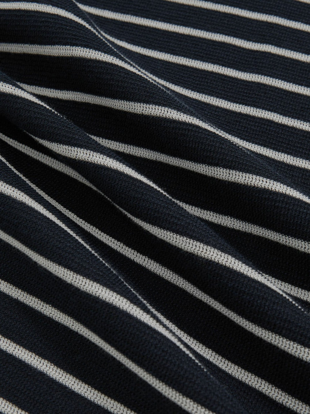 Cotton Textured Stripe T-Shirt in White/Navy