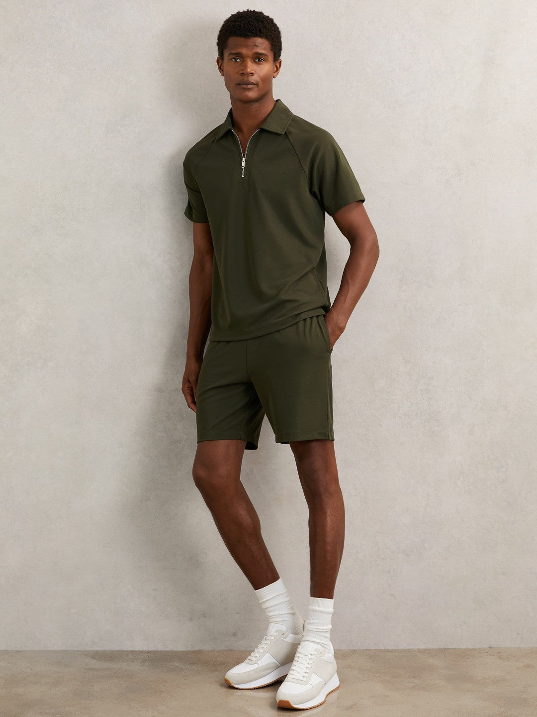 Textured Drawstring Shorts in Green