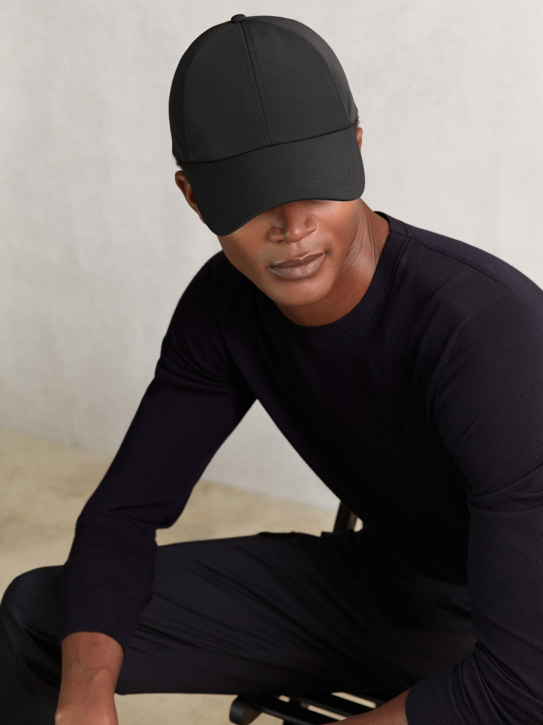 Embroidered Logo Tech Baseball Cap in Black