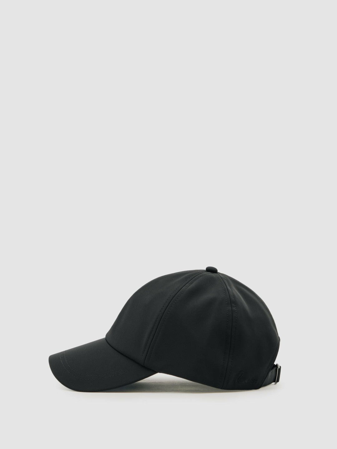 Embroidered Logo Tech Baseball Cap in Black