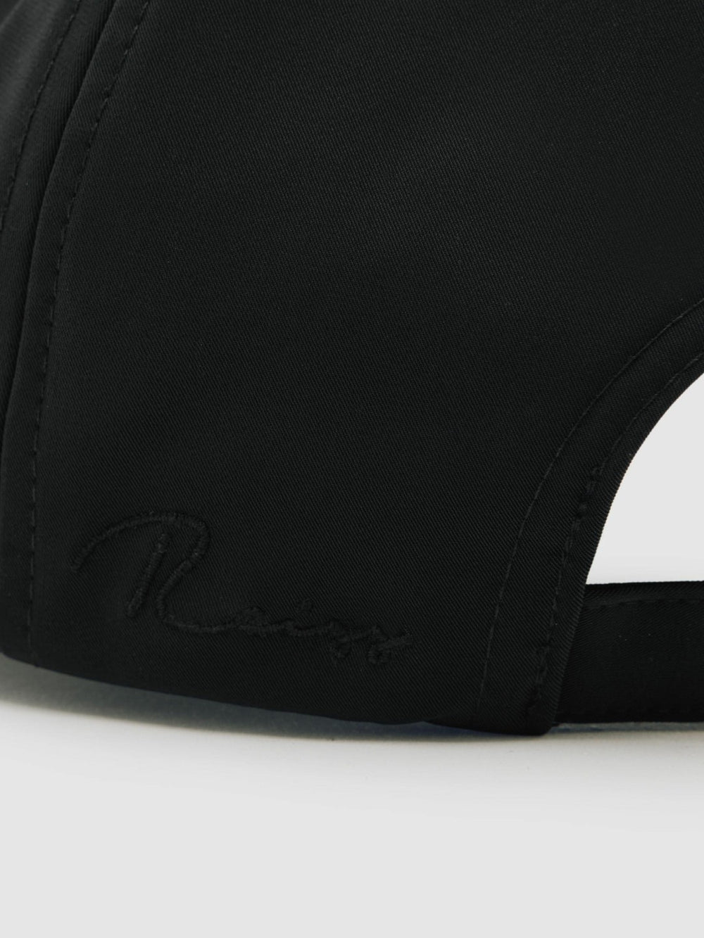 Embroidered Logo Tech Baseball Cap in Black