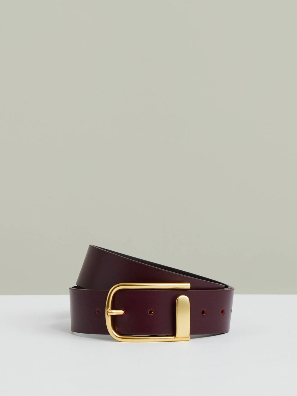 Leather Half Keeper Belt in Burgundy