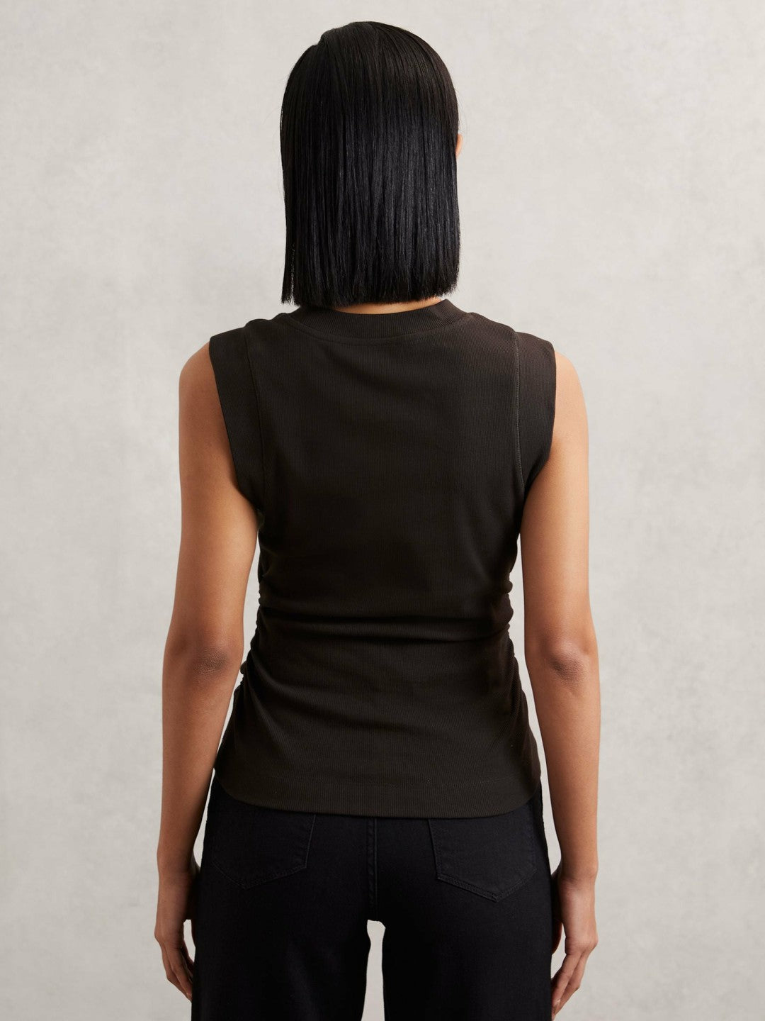 Ribbed Ruched Waist Vest in Chocolate