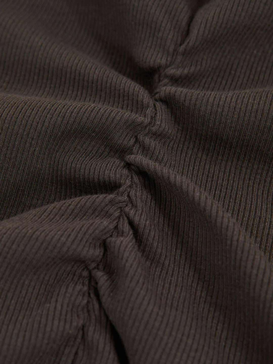Ribbed Ruched Waist Vest in Chocolate