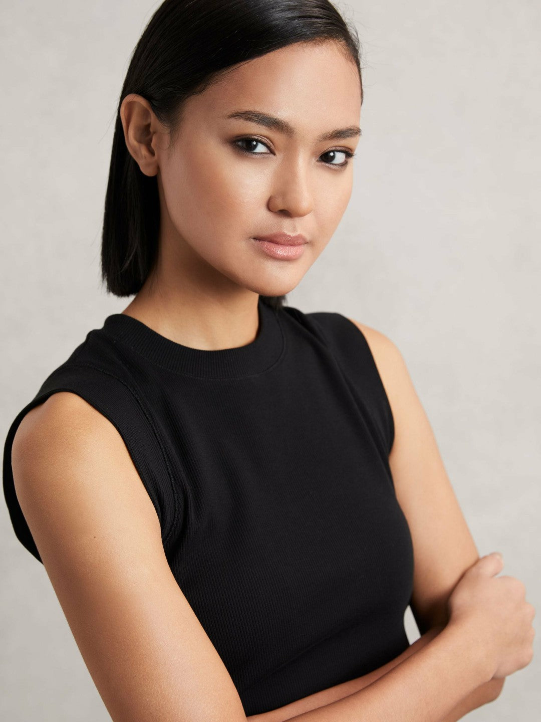 Ribbed Ruched Waist Vest in Black