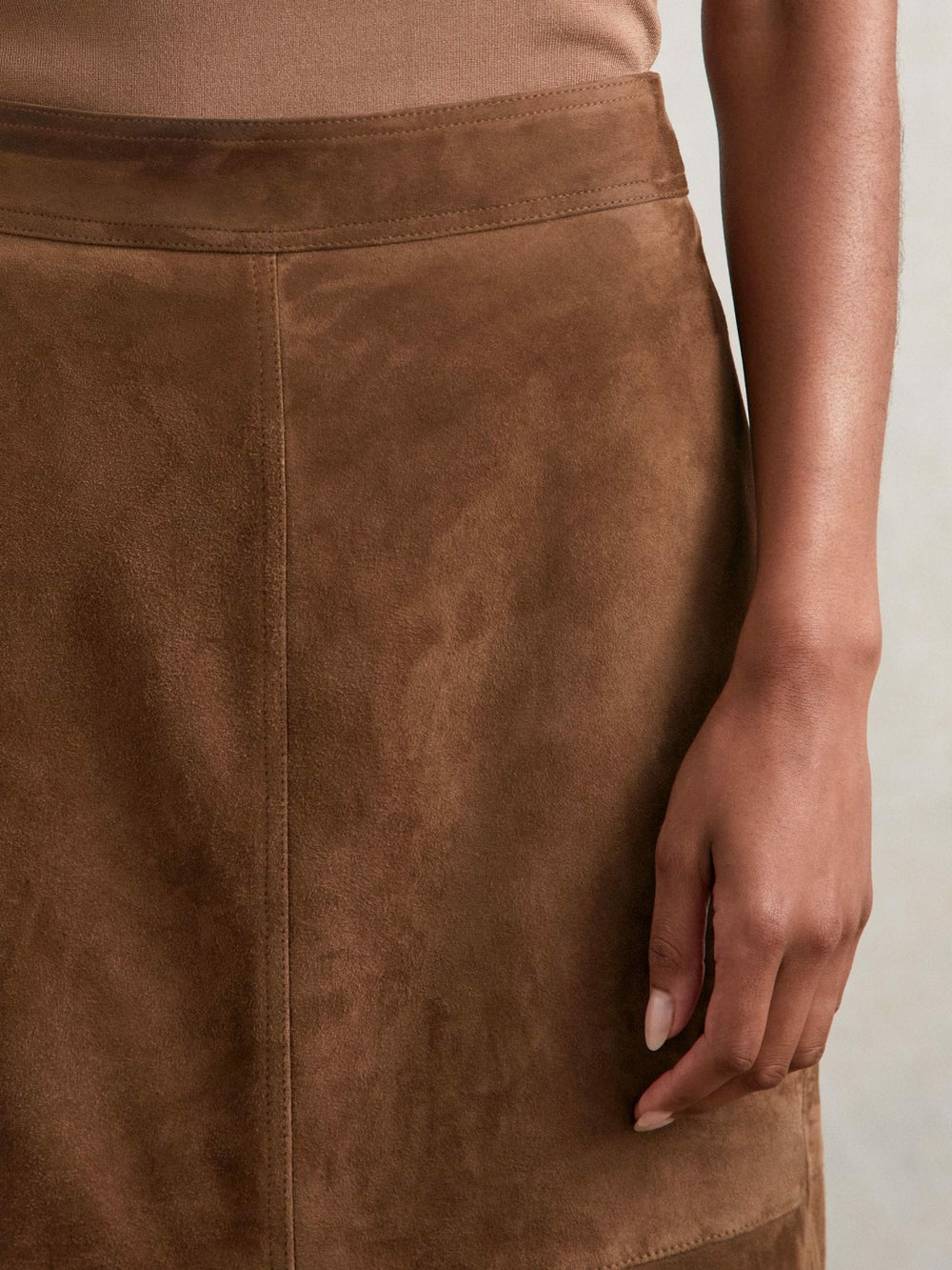 Suede Straight-Fit Midi Skirt in Tan Brown