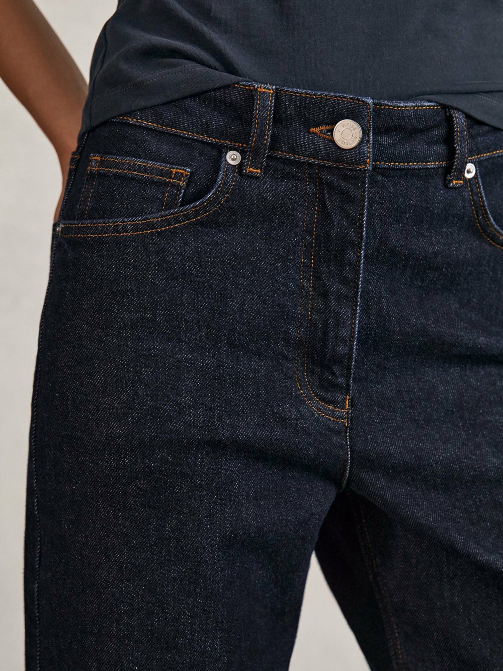 Petite Mid-Rise Straight-Leg Jeans in Dark Blue