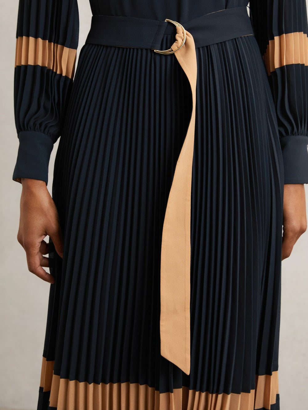 Colour-Block Pleated Midi Dress in Navy/Camel