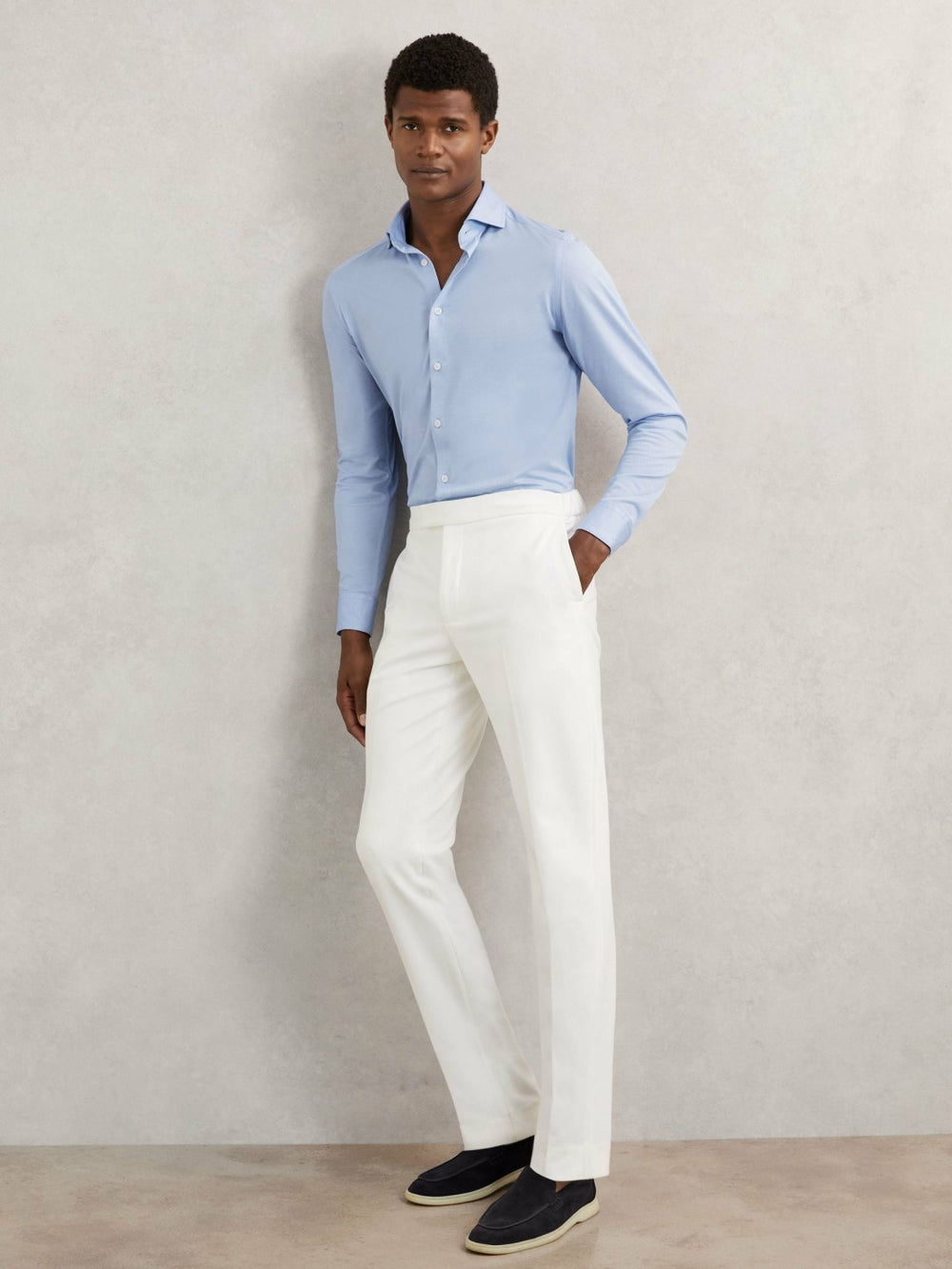Cotton-Blend Jersey Cutaway-Collar Shirt in Soft Blue