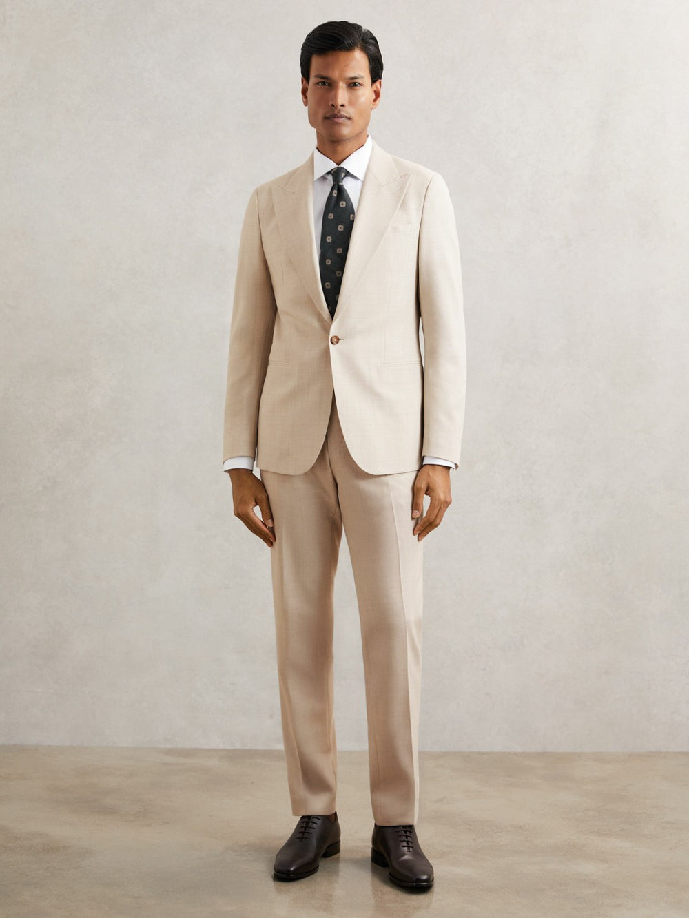 Suit Jacket in Stone